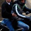 Motochorros asaltaron a dos hermanos en La Plata: balearon a uno y está en el hospital