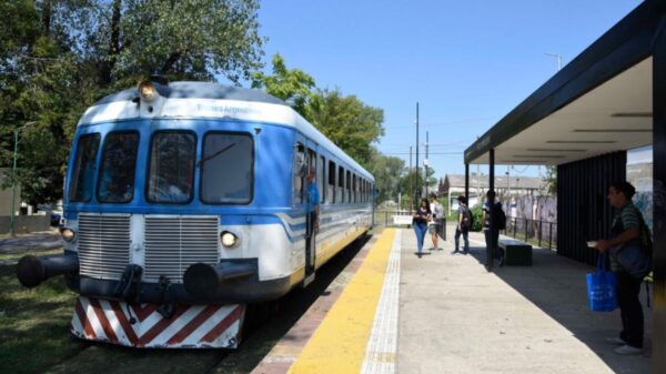 El Tren Universitario empezará a funcionar con recorrido ampliado en las próximas semanas