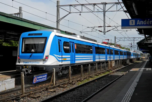 Tren Roca: servicio normalizado entre Quilmes y La Plata luego de la interrupción por un incidente vial