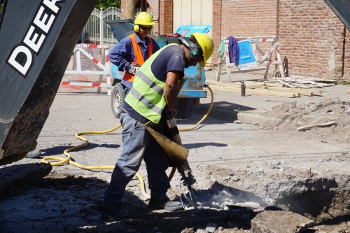 Podría registrarse falta de agua en el Casco Urbano de La Plata por un problema en la planta de Punta Lara