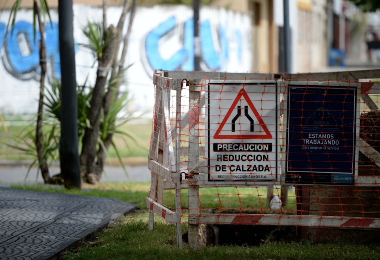 Un sector de La Plata estará sin agua por tareas de drenaje de ABSA