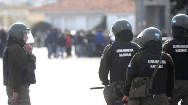 Desembarcan gendarmes en La Plata e instalarán un puesto para monitorear la región