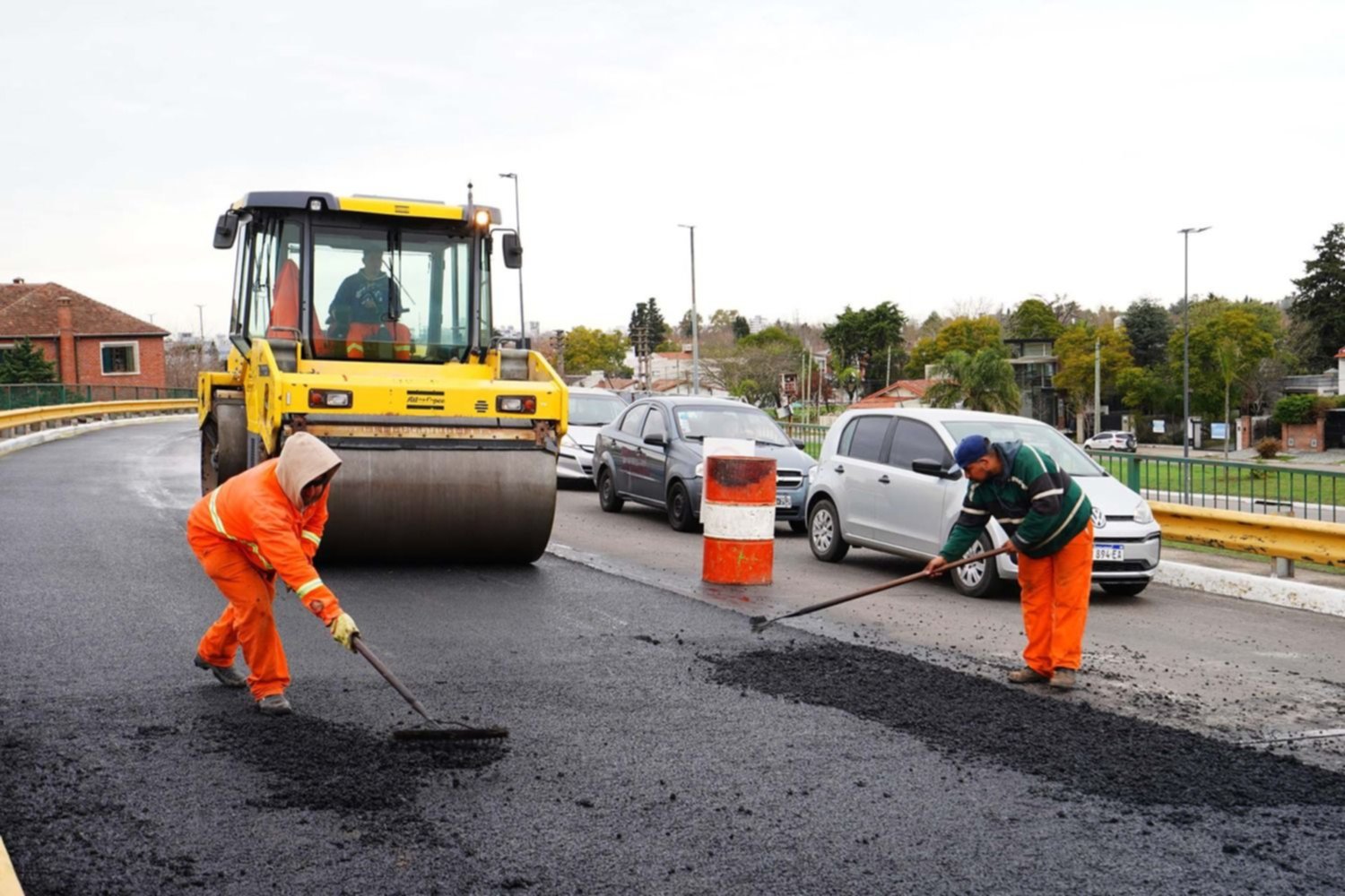 Todos los cortes y desvíos de tránsito que habrá por obras de asfaltado en La Plata