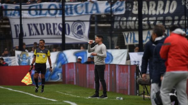 La reacción del Lobo por ahora no alcanza: pierde 1 a 0 con Independiente en el Bosque