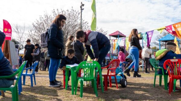 "Barrio x Barrio" llega a Tolosa con múltiples servicios gratuitos para los vecinos