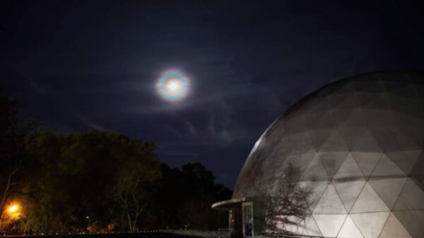 El mejor cine de terror del mundo llega a La Plata con "Gritos en el Planetario"