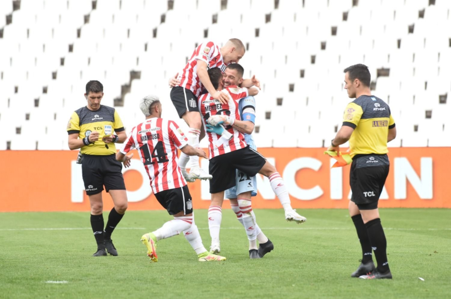 El Pincha se sacó la mufa y derrotó a Independiente por penales