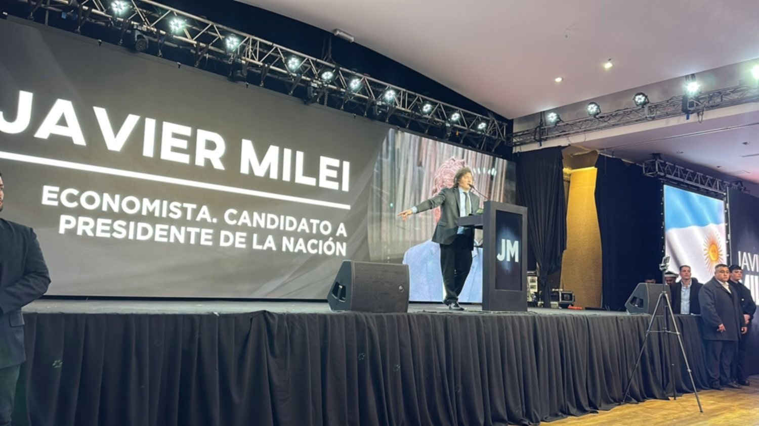 Milei presentó otro ministro y dijo que será "un ortodoxo hasta la médula"