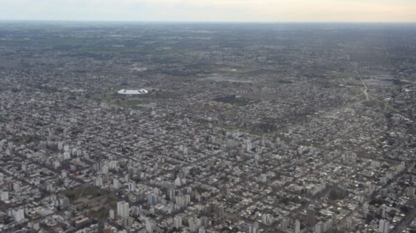 ¿Dónde está la primavera? Arranca un fin de semana fresco y gris en La Plata