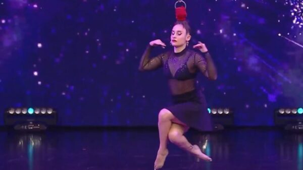 VIDEO: Una platense hace acrobacia colgada de los pelos e impactó al jurado de Got Talent