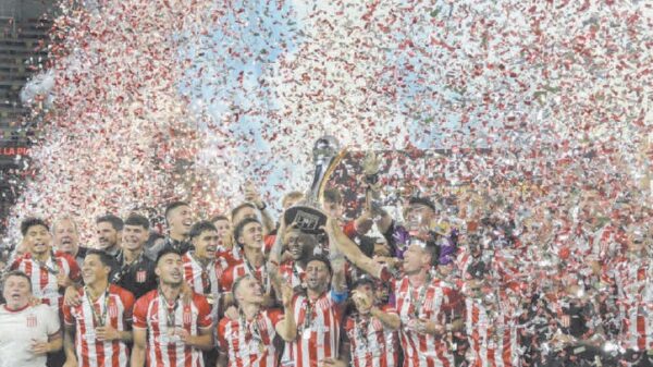 Estudiantes Campeón