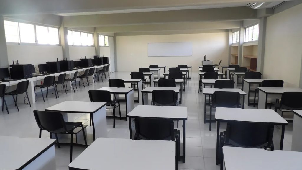La UNLP inicia una nueva semana de paro ante el desfinanciamiento de ...